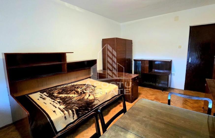 Apartament cu 2 camere decomandat, mobilat în Circumvalațiunii