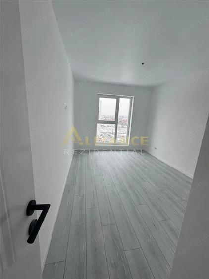 Apartament cu 2 camere decomandat în Metalurgiei