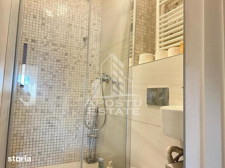 Apartament cu 4 camere în Ultracentral