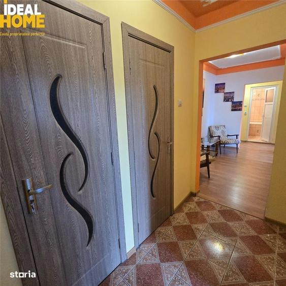 Apartament cu 3 camere decomandat în Alexandru cel Bun — fotografia 3