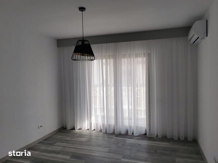 Casă cu 5 camere cu Teren 300 Mp în Nord