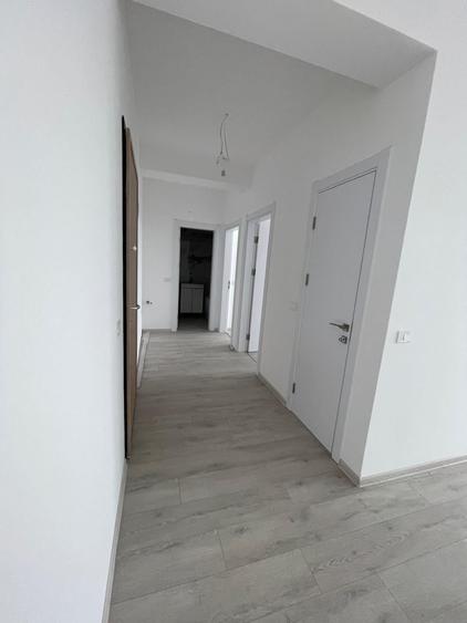 Apartament cu 3 camere în Popești-Leordeni