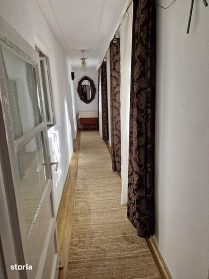 Casă cu 4 camere cu Teren 80 Mp în Bucium
