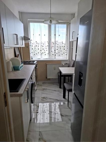 Apartament cu 2 camere semidecomandat, mobilat în 1 Decembrie 1918