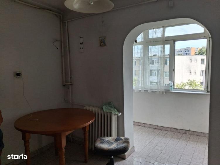 Apartament 3 camere, cf.1 decomandat, 2 balcone,Exercitiu, fond nou - 10