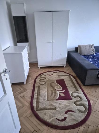 Apartament cu 3 camere decomandat în Gheorgheni