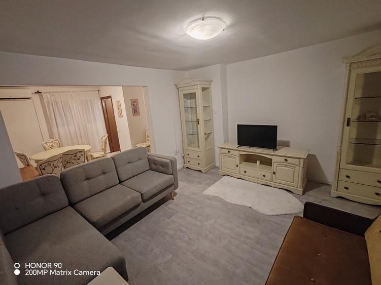 Apartament cu 2 camere decomandat în Floreasca