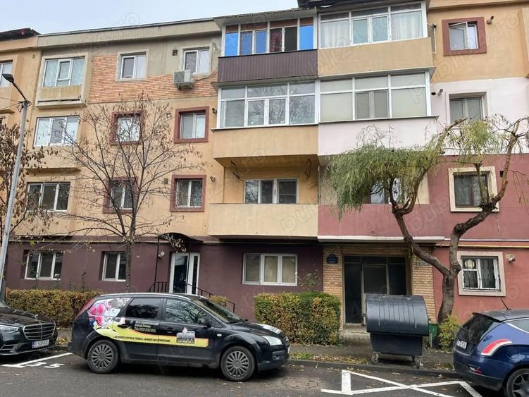 Apartament cu 3 camere decomandat în Ultracentral
