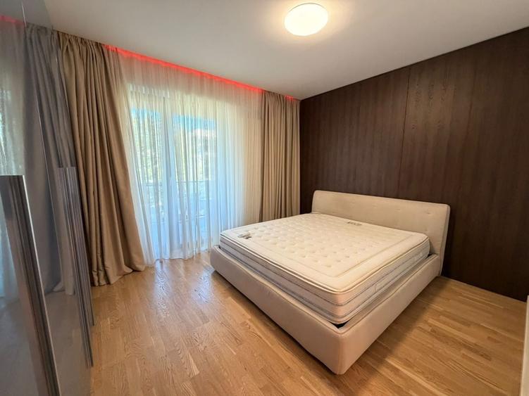 Apartament cu 3 camere, mobilat în Iancu Nicolae
