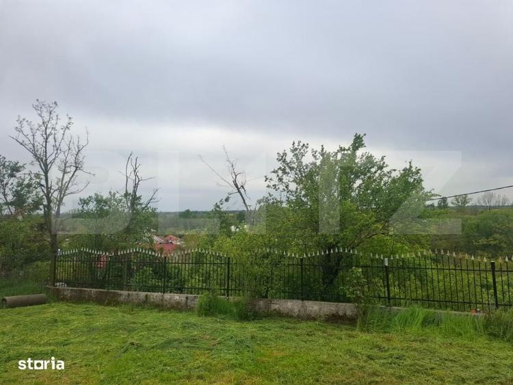 Casă cu 4 camere cu Teren 2300 Mp în Gura Șuții