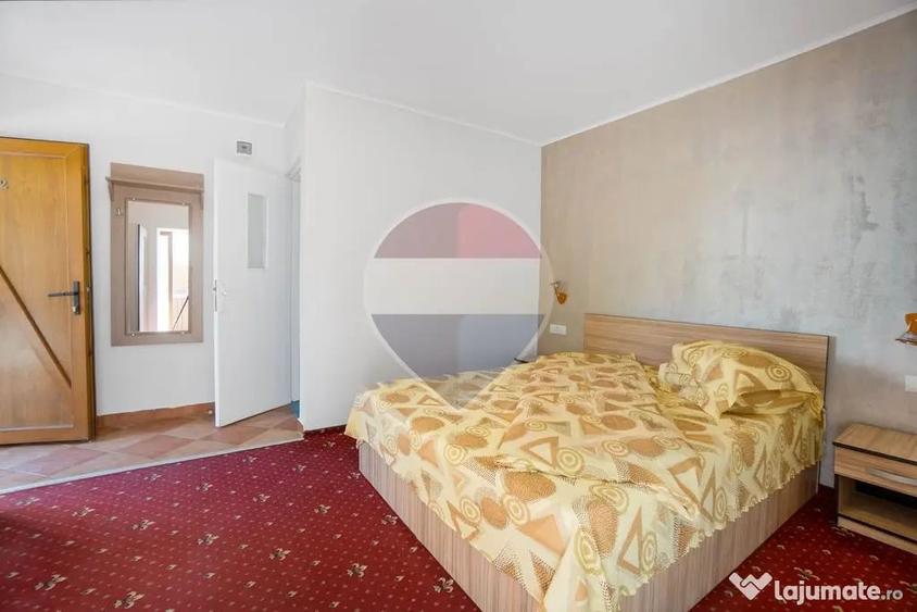 Casă cu 4 camere cu Teren 179 Mp în Central