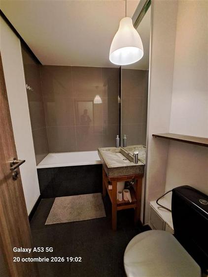 Apartament cu 3 camere decomandat în Basarabia