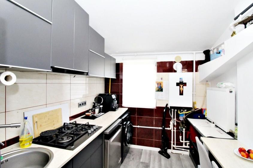 Apartament cu 2 camere decomandat în Central