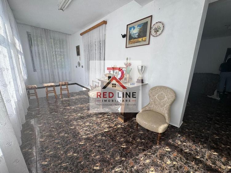 Casă individuală cu 4 camere cu Canalizare în Prejna