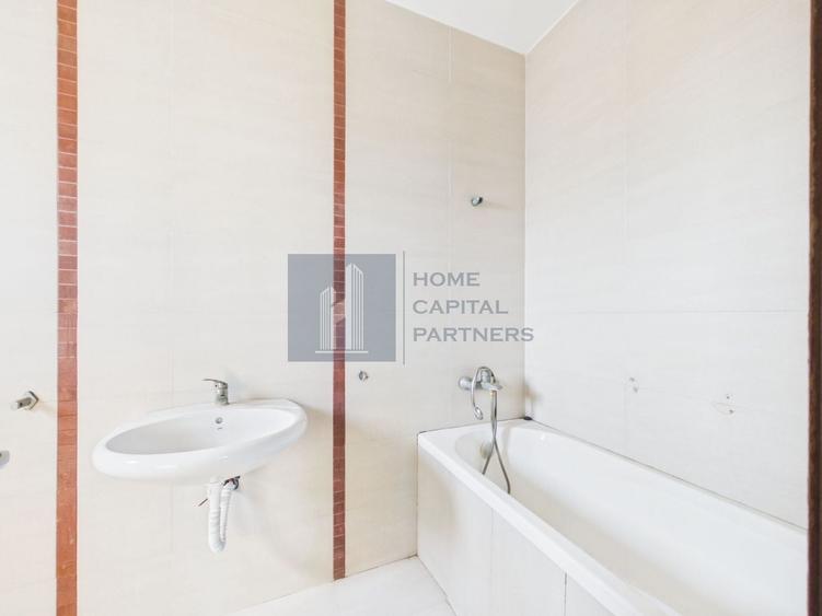 Duplex cu 6 camere cu Canalizare în Tunari