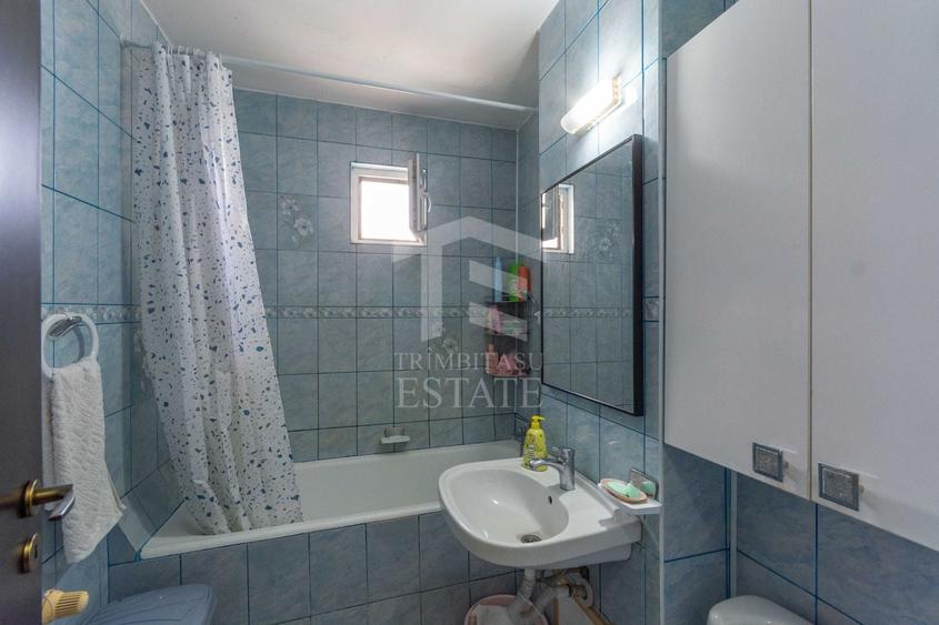 Apartament cu 4 camere decomandat, mobilat în Pantelimon