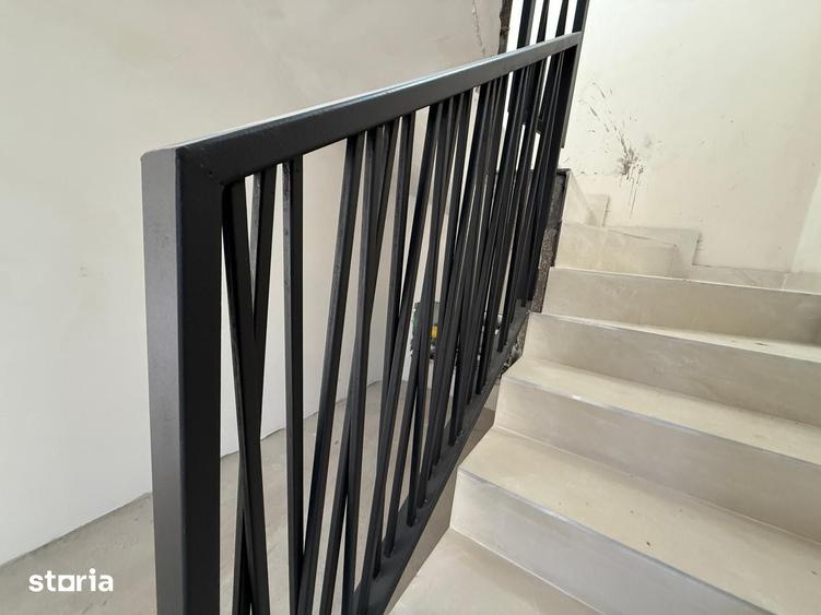 Casă cu 4 camere cu Teren 400 Mp în Domnești