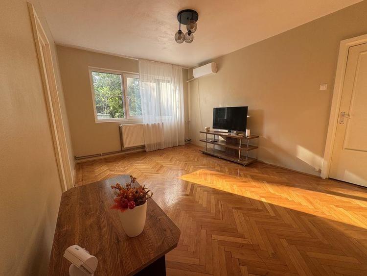 Apartament cu 2 camere semidecomandat în Dacia