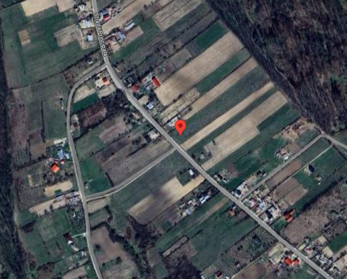 Teren de 4.4645700454712 mp, în Grajduri
