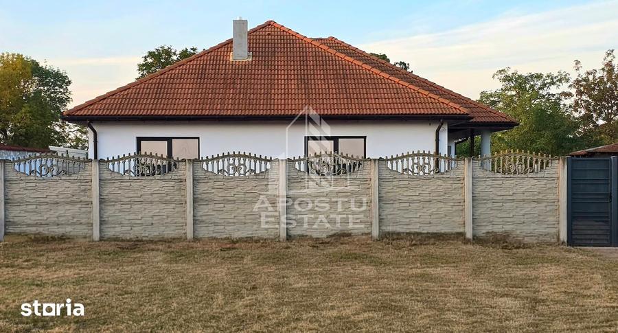 Casă cu 4 camere decomandat cu Teren 1508 Mp în Sacoșu Turcesc