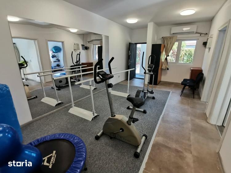Casă cu 4 camere cu Teren 600 Mp în Central