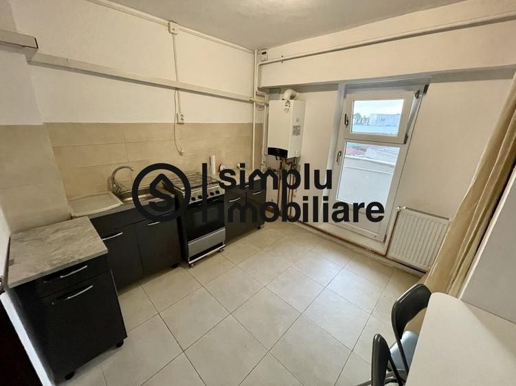 3 camere decomandate, Piata Centrala. - 5