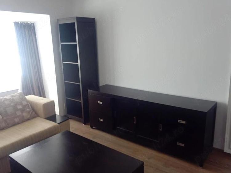 Apartament cu 2 camere semidecomandat în Ultracentral