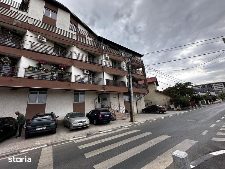 Apartament cu 3 camere decomandat în Chiajna