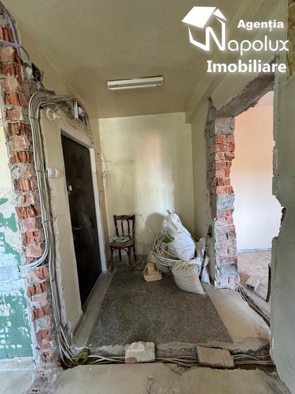 Apartament cu 2 camere semidecomandat în Grigorescu