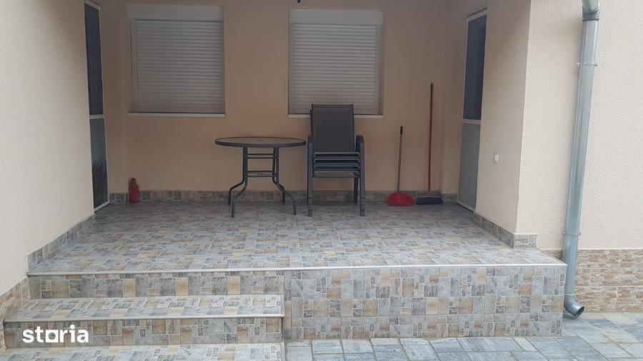 Casă cu 4 camere cu Teren 500 Mp în Iosia