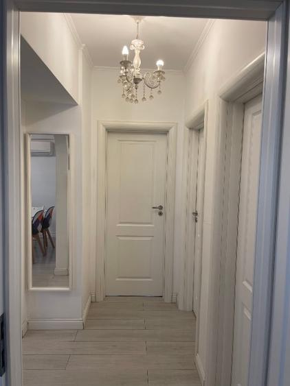 Apartament cu 3 camere decomandat, mobilat în Lujerului