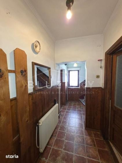 Casă cu 4 camere cu Teren 96 Mp în Delfinariu