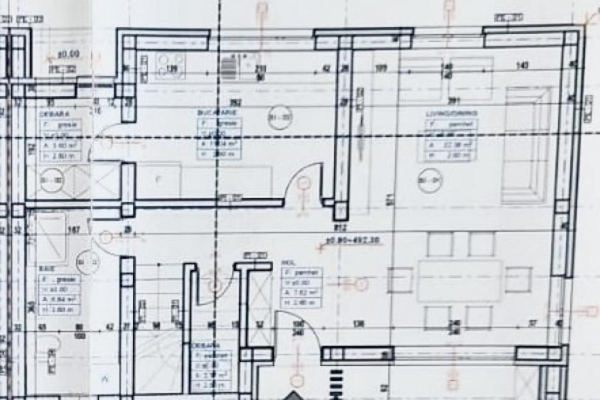 Casă cu 4 camere cu Teren 332 Mp în Chinteni