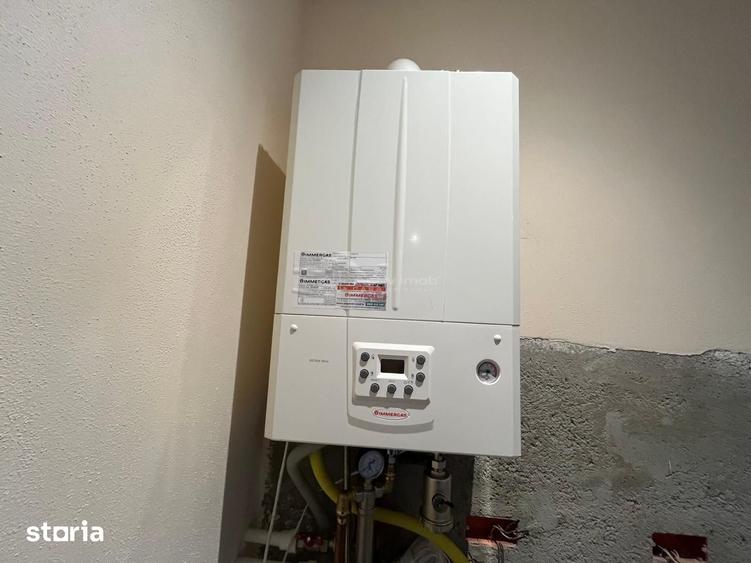 Casă cu 5 camere cu Teren 600 Mp în Central