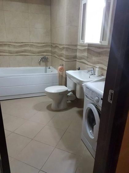 Garsonieră decomandată în 13 Septembrie