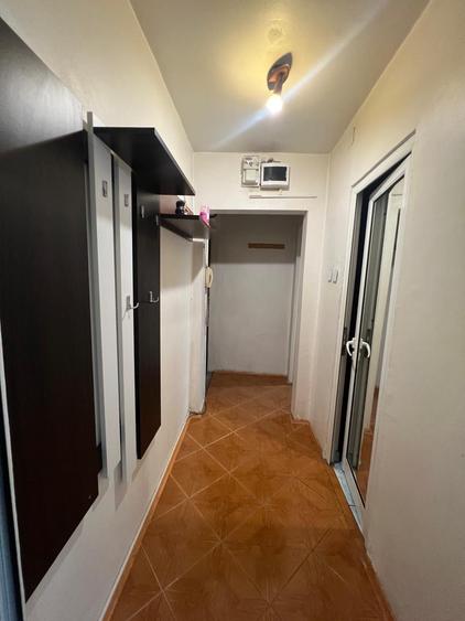 Apartament cu 3 camere , Craiovita Noua- zona George Enescu - 6