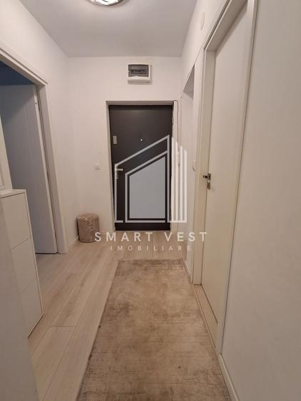 Apartament cu 5 camere semidecomandat, mobilat în Semicentral