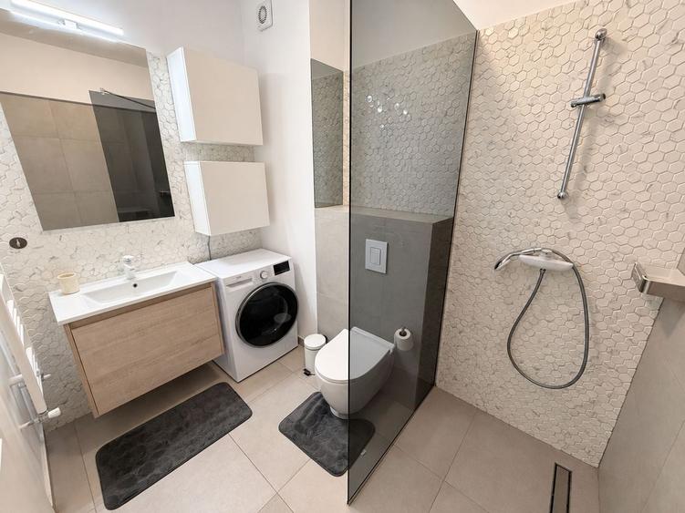 Apartament cu 2 camere decomandat în Grozăvești