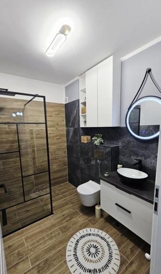 Apartament cu 2 camere decomandat, mobilat în Florești