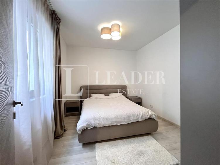 Apartament cu 3 camere decomandat, mobilat în Unirii