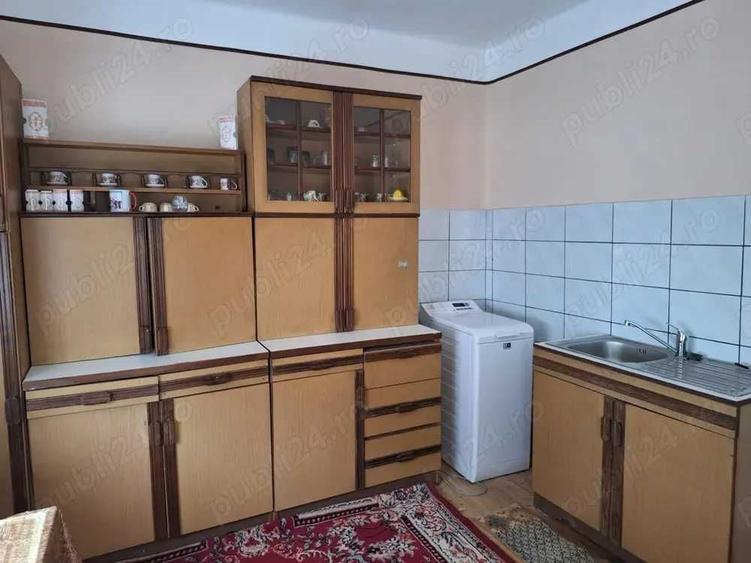 Casă cu 4 camere în Șimand