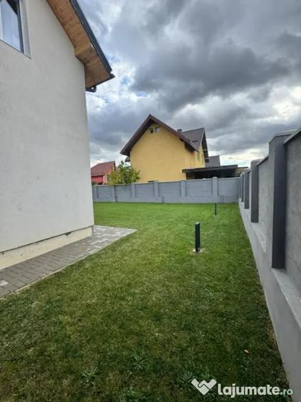 Casă cu 4 camere cu Teren 404 Mp în Mocira