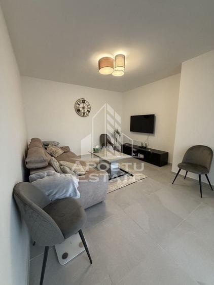 Apartament cu 2 camere decomandat, mobilat în Freidorf