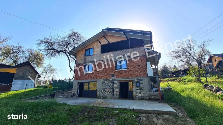 Casă cu 4 camere în Valea Iașului