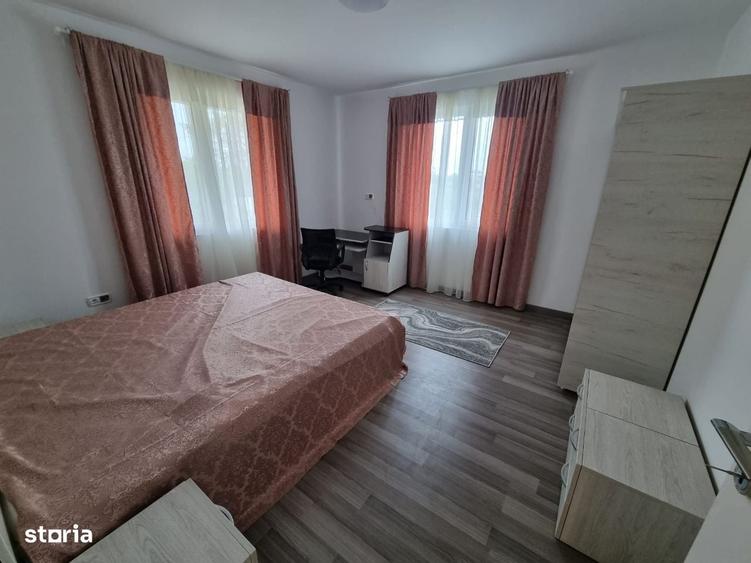Casă cu 4 camere în Central