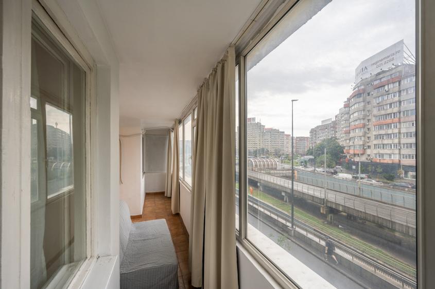 Apartament cu 2 camere semidecomandat, mobilat în Ștefan cel Mare