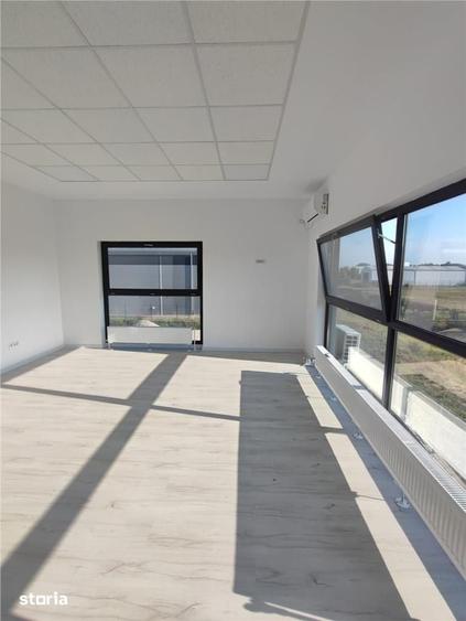 Spațiu comercial, de 980 mp, în Chiajna