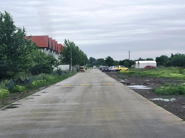 Teren de 20000 mp, în Central