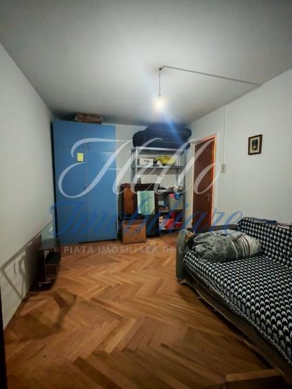 Apartament cu 4 camere decomandat în Mănăștur