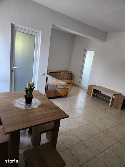 Casă cu Teren 500 Mp în Lumina